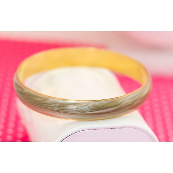 Vintage Elven Celestial Green Bangle Bracelet by Avon 8 3/4 inch - P21 - Picture 2 of 3